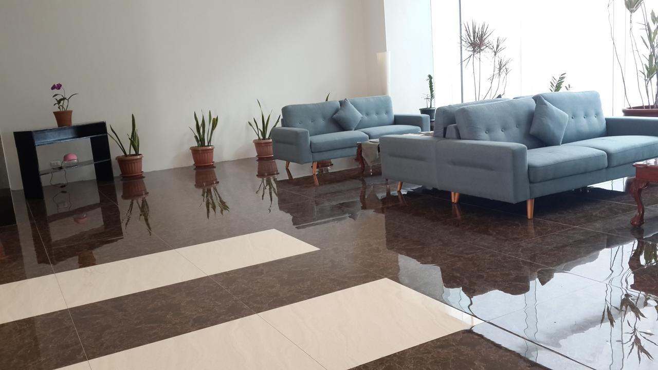 Ybc Grand Hotel Olongapo Eksteriør billede