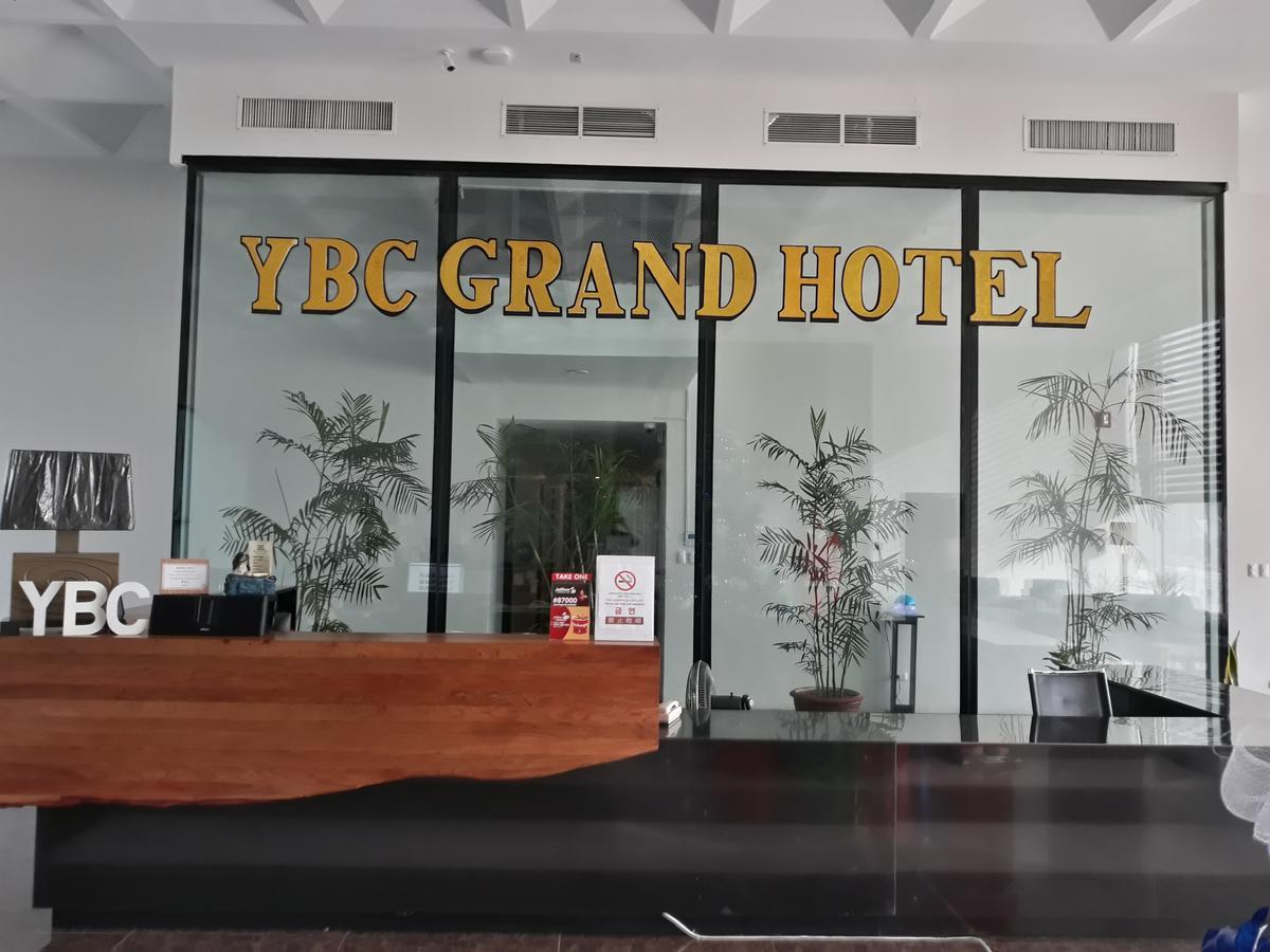 Ybc Grand Hotel Olongapo Eksteriør billede