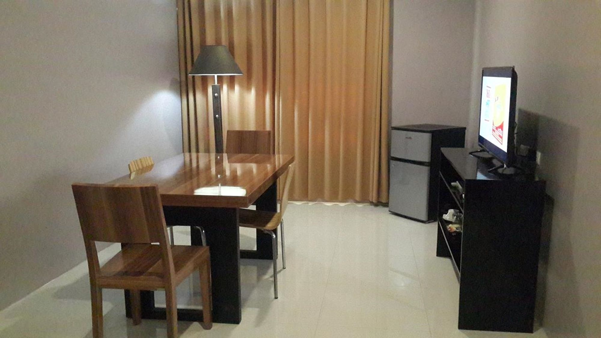 Ybc Grand Hotel Olongapo Eksteriør billede
